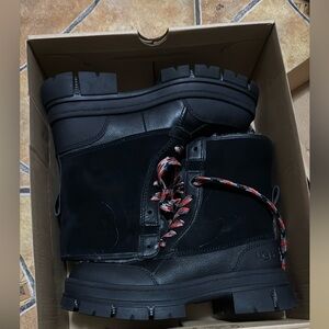 UGG Ashton Addie Boot